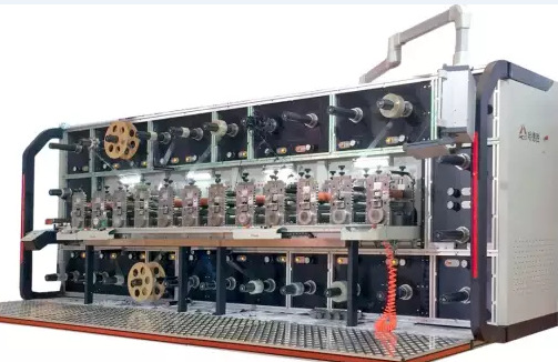 多工位圓刀模切機