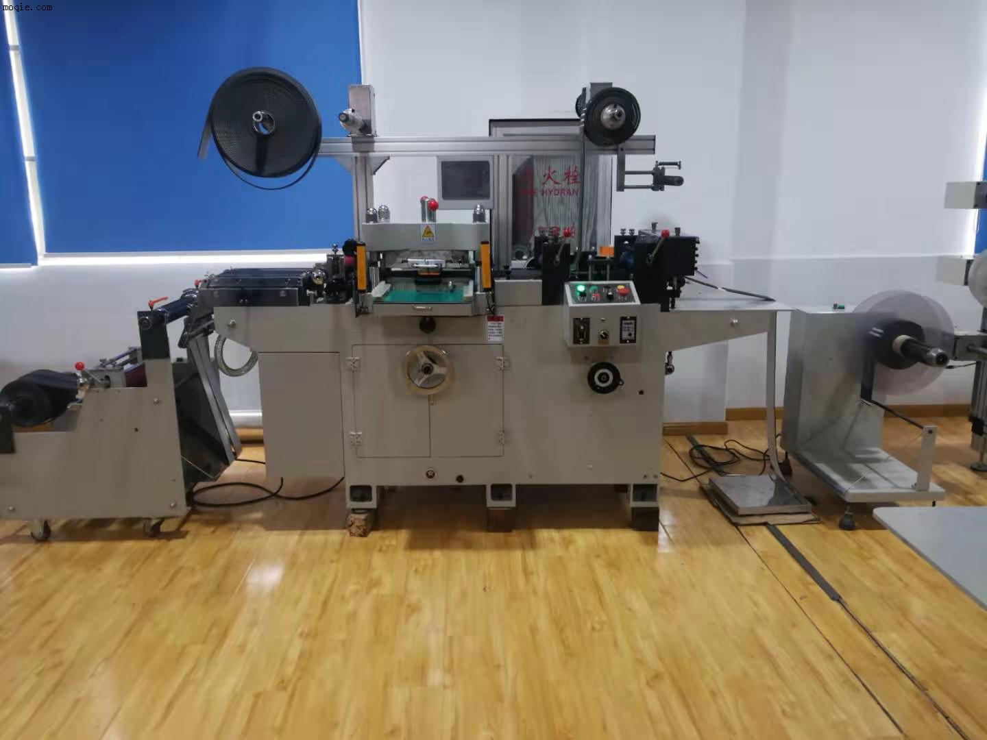 模切機 不干膠平板模切機