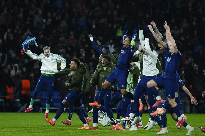 足壇六冠王有多難？僅2隊做到，巴薩上榜，大巴黎或七冠王破歷史