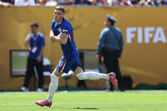 8萬人見證，切爾西3-0奪冠！1.2億超巨造3球，歐冠冠軍被吊打